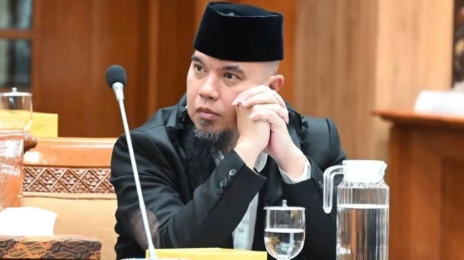 25762-ahmad-dhani